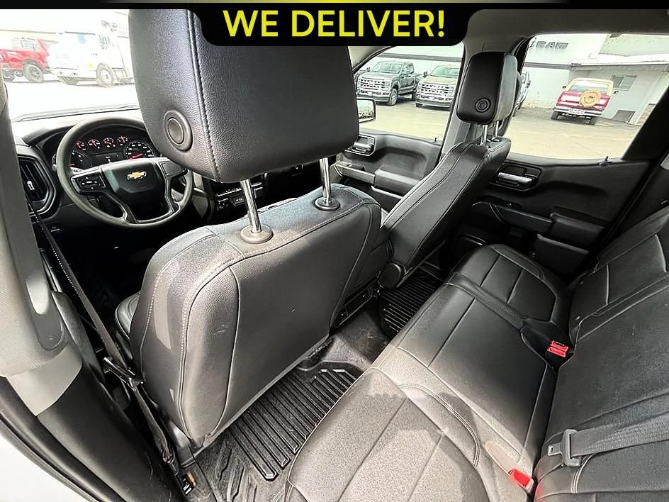 Used 2021 Chevrolet Silverado 1500 W/T w/ WT Value Package AWD/4WD image 17
