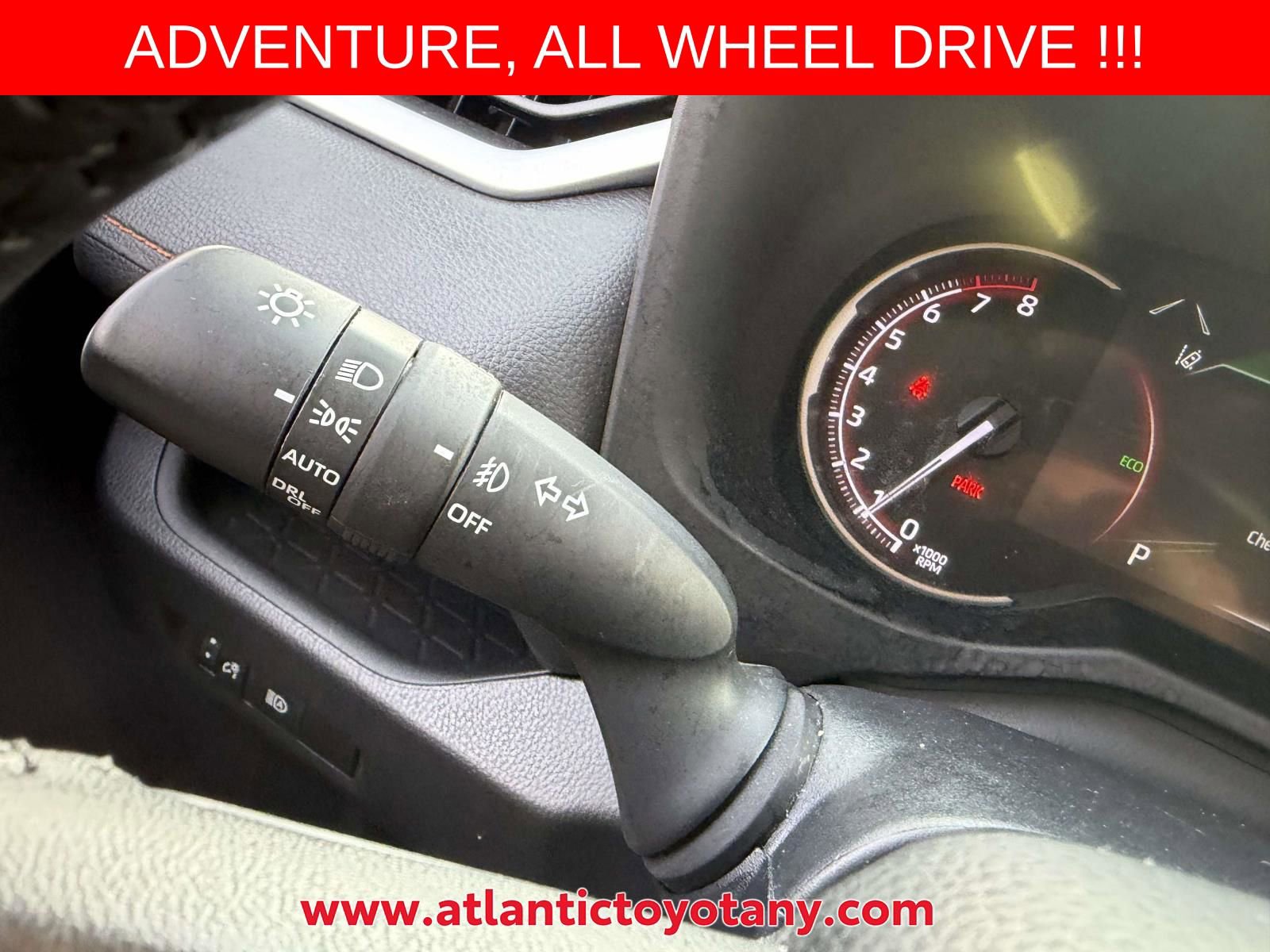 Used 2024 Toyota RAV4 Adventure AWD/4WD image 31