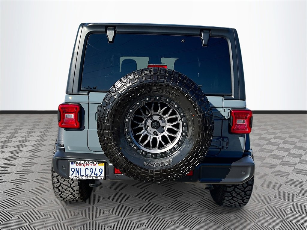 Used 2024 Jeep Wrangler Sport S image 6