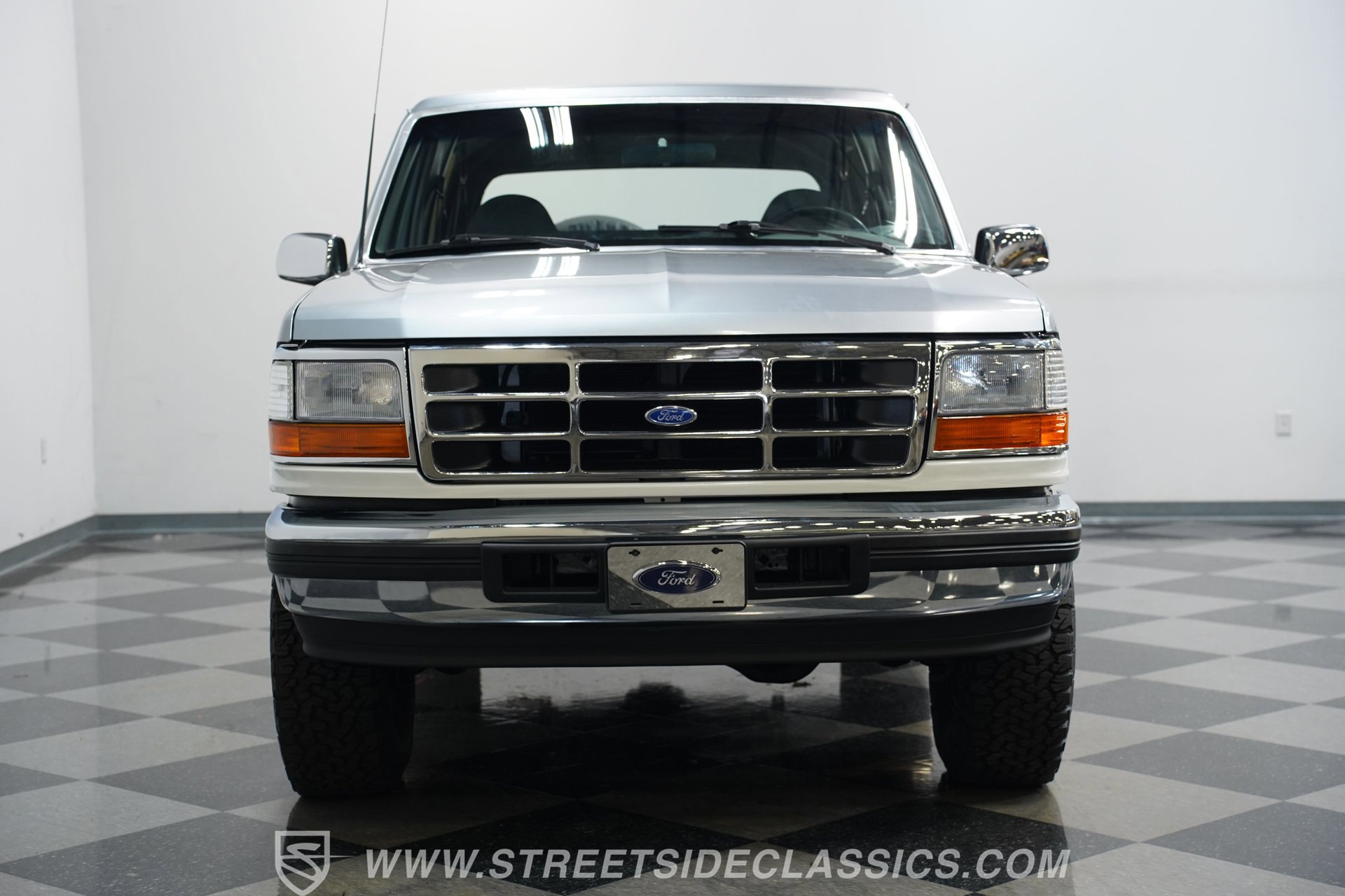 Used 1995 Ford Bronco XLT image 17