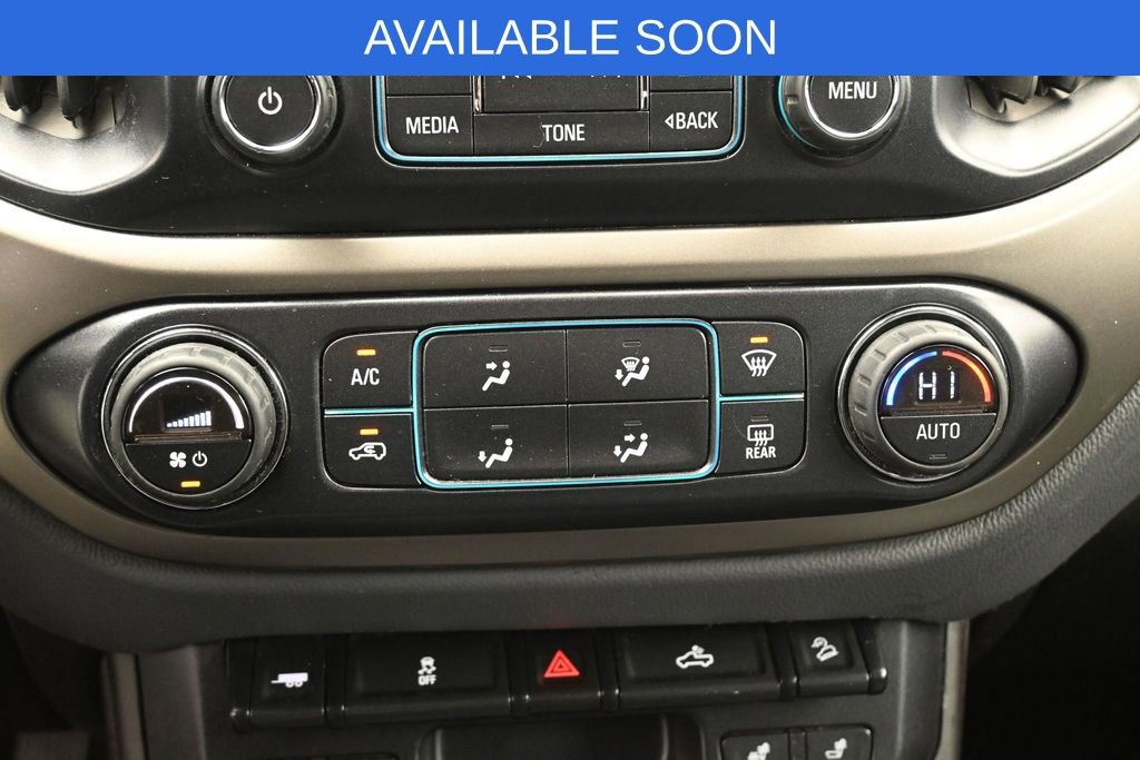 Used 2015 Chevrolet Colorado Z71 AWD/4WD image 24