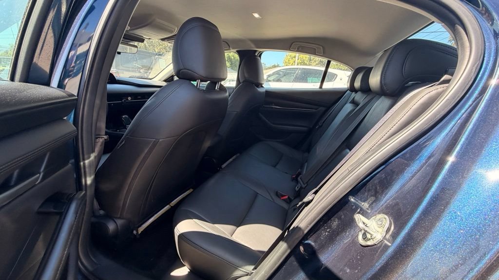 Used 2024 MAZDA MAZDA3 s FWD image 7