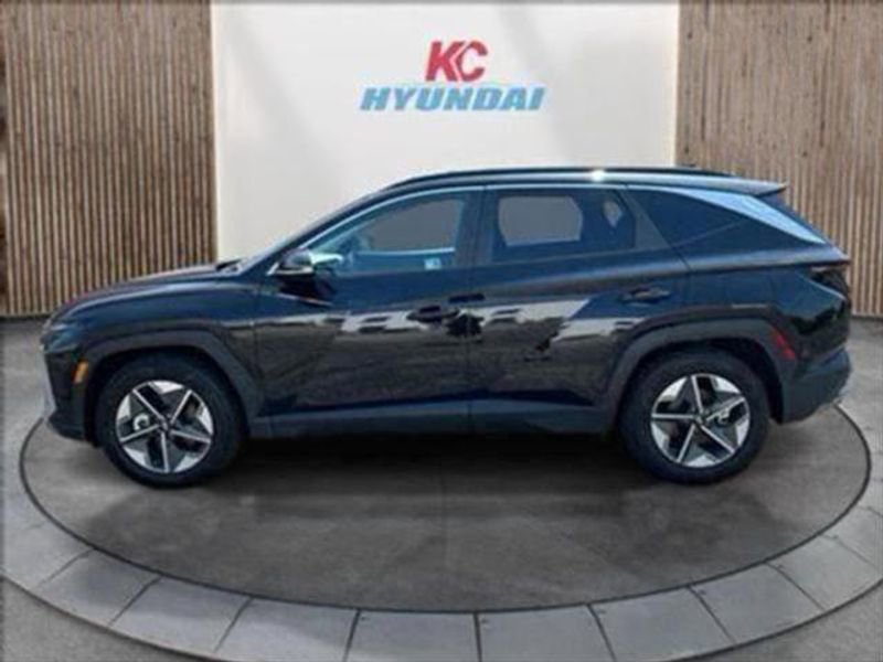 New 2025 Hyundai Tucson SEL image 8