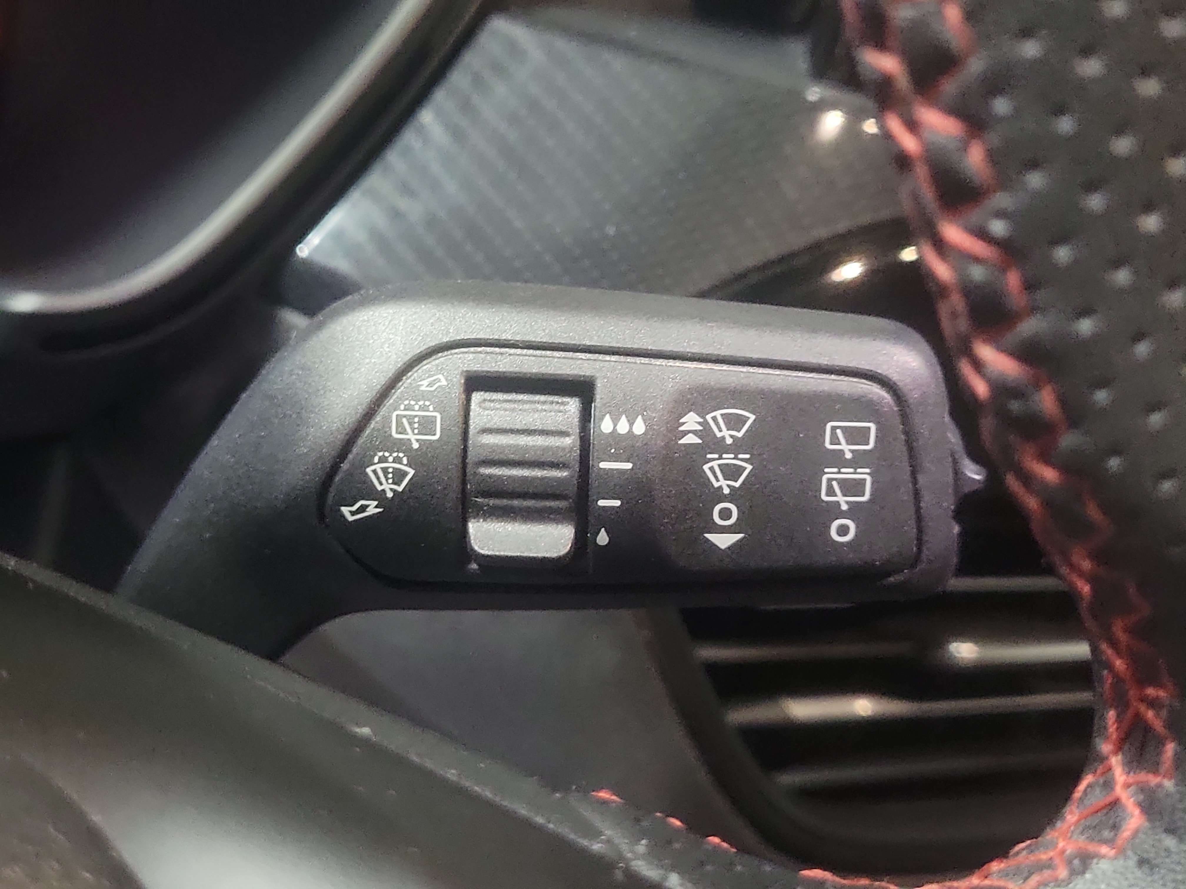 Used 2023 Ford Escape ST-Line FWD image 26