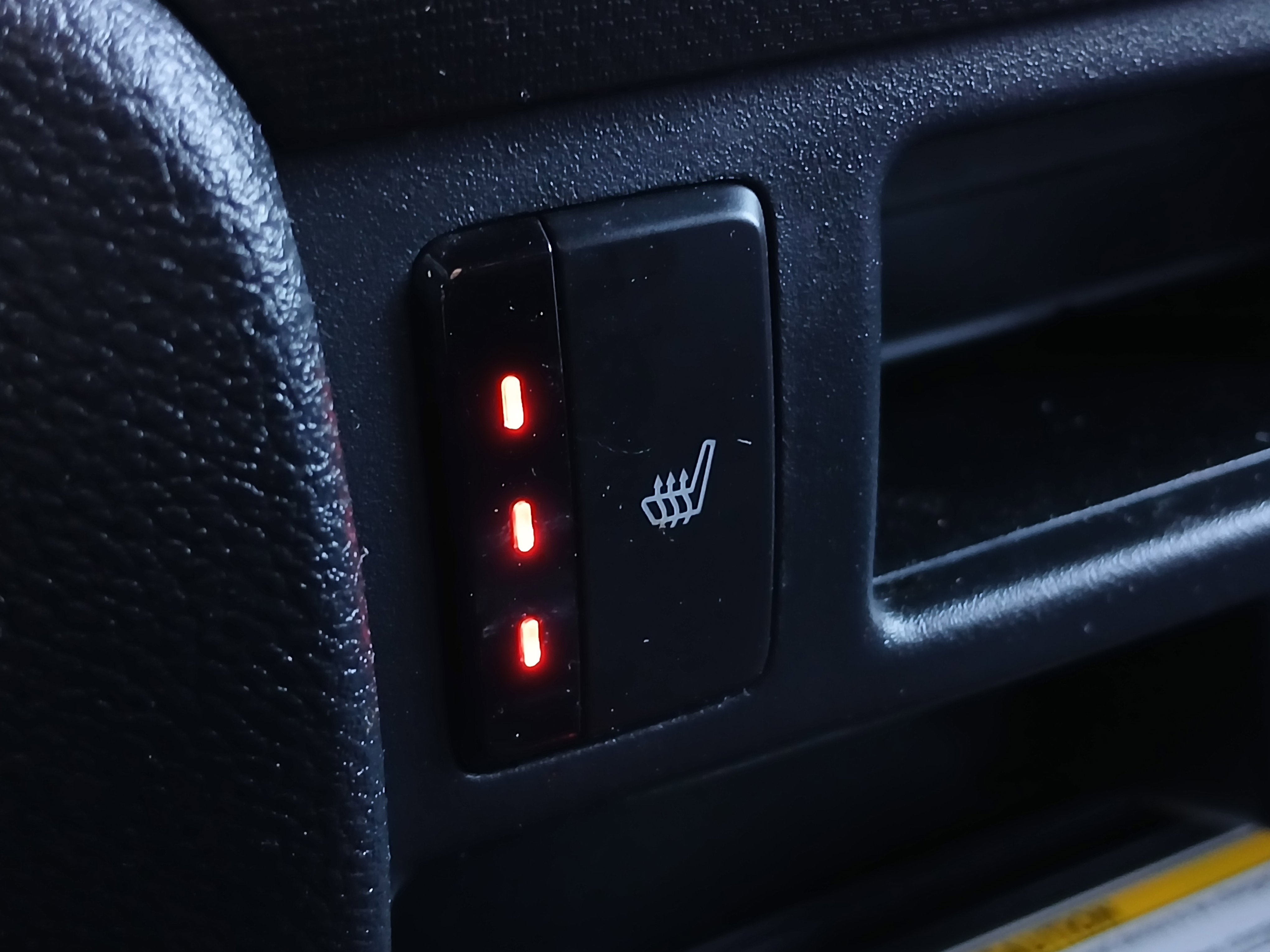 Used 2022 Honda Passport TrailSport image 16