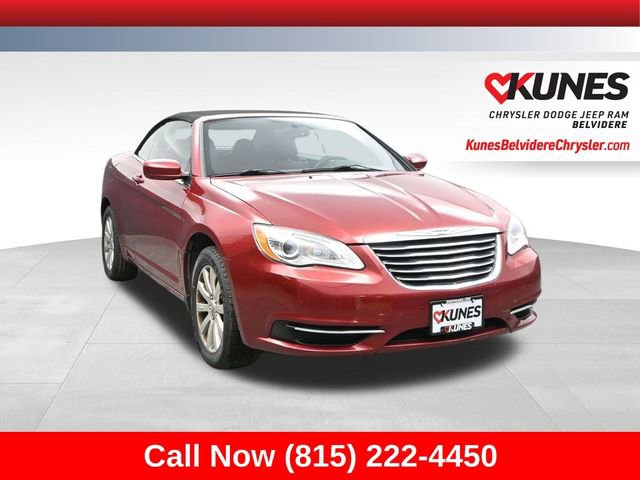 Used 2013 Chrysler 200 Touring image 1