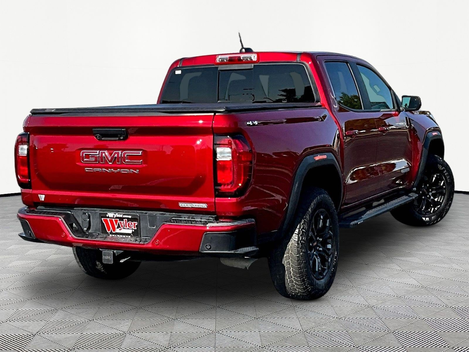 Used 2025 GMC Canyon Elevation w/ Convenience Package AWD/4WD image 6