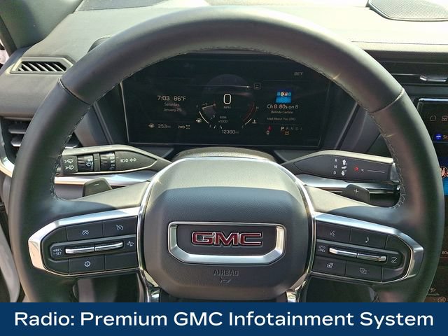 Used 2025 GMC Terrain Elevation AWD/4WD image 4