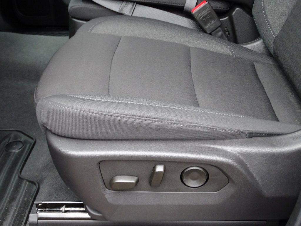 Used 2025 Chevrolet Silverado 2500 Custom w/ Custom Convenience Package image 13