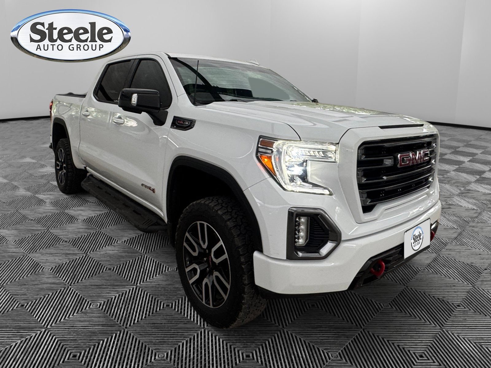Used 2021 GMC Sierra 1500 AT4 AWD/4WD image 7