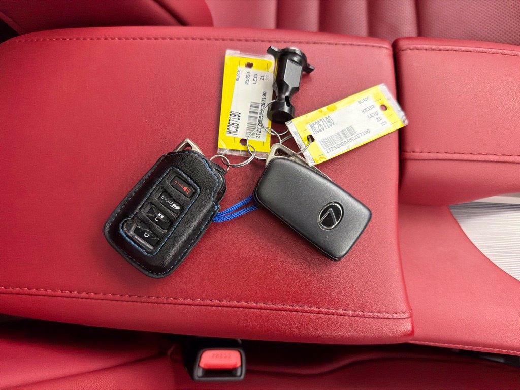 Used 2021 Lexus RX 350 F Sport w/ Accessory Package AWD/4WD image 37