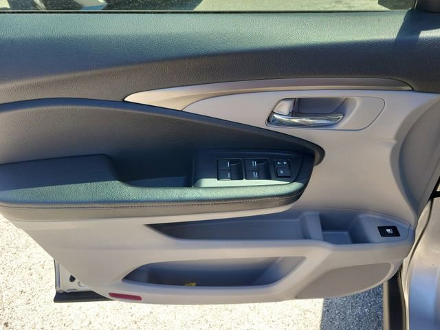 Used 2019 Honda Ridgeline RTL-T image 16