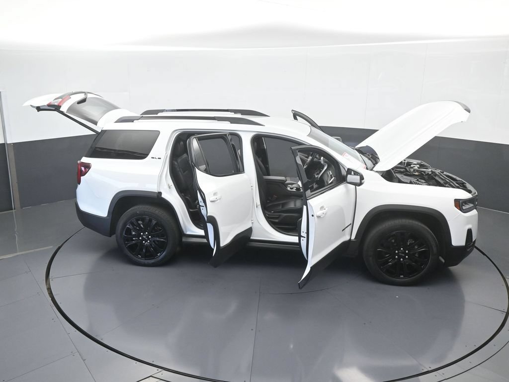 Used 2023 GMC Acadia SLE w/ Driver Convenience Package FWD image 73