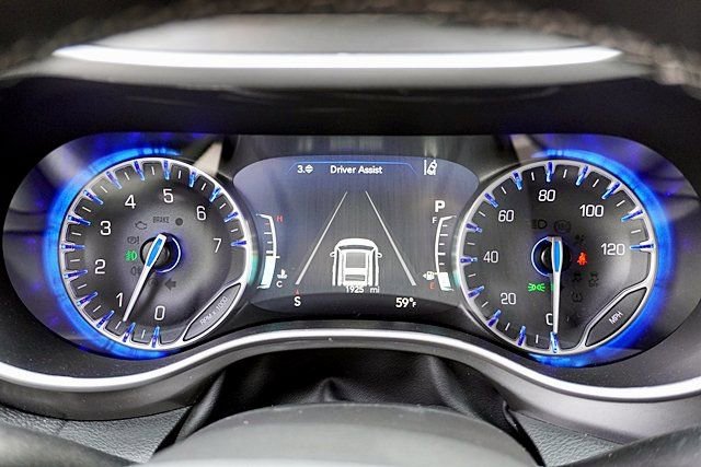 New 2026 Chrysler Pacifica Select AWD/4WD image 37