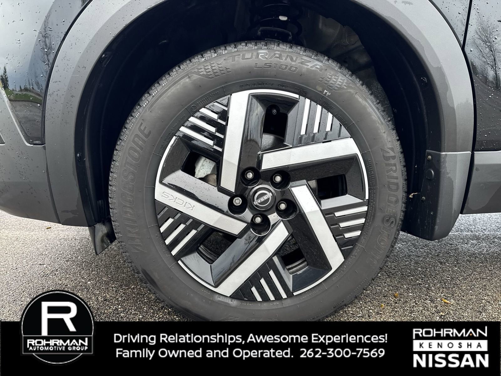 Certified 2025 Nissan Kicks SV FWD image 10