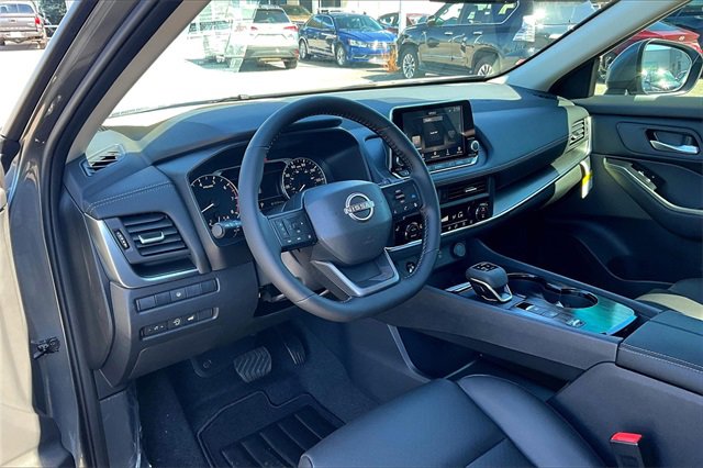 New 2026 Nissan Rogue SV image 5