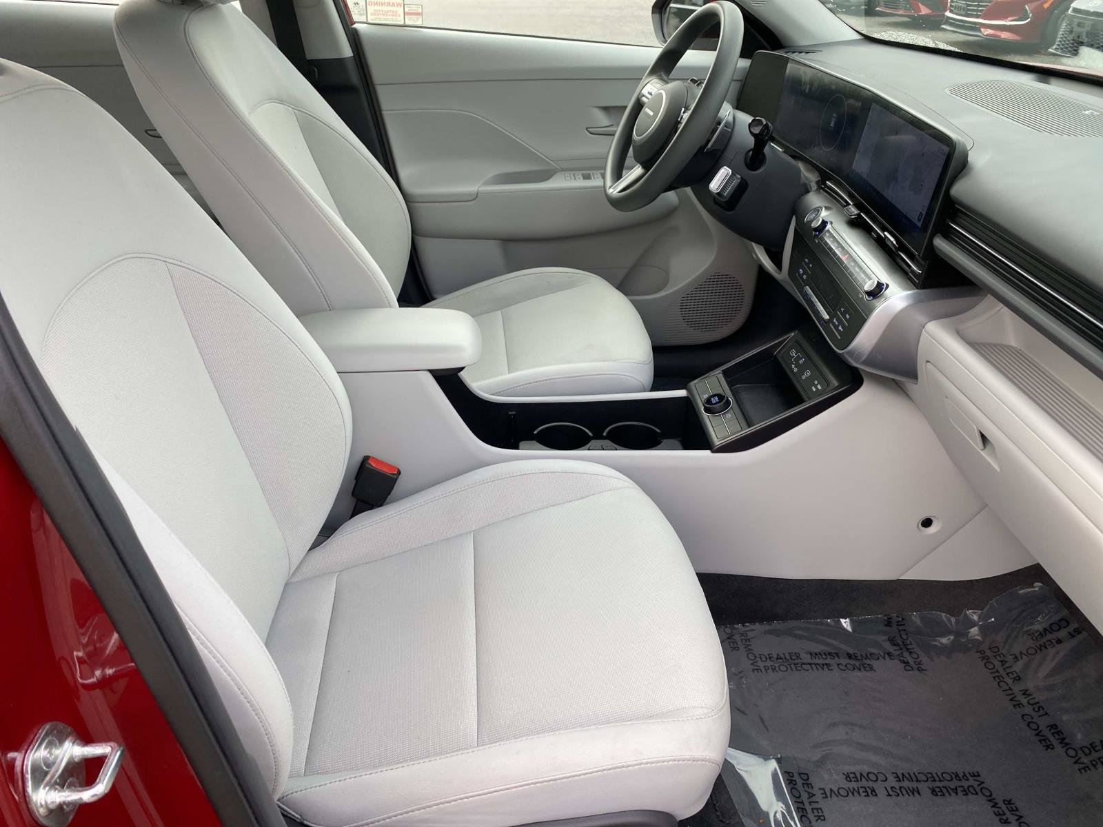 Used 2025 Hyundai Kona SE FWD image 22