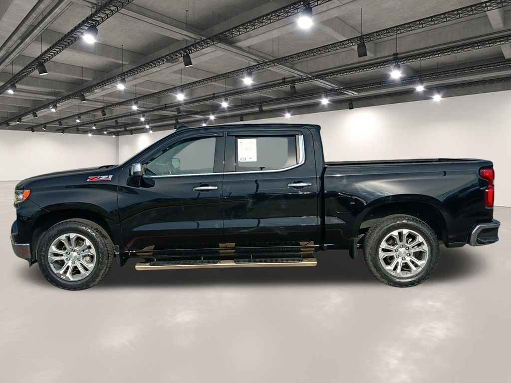 Used 2023 Chevrolet Silverado 1500 LTZ w/ LTZ Convenience Package II AWD/4WD image 13