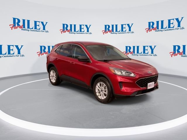 Used 2022 Ford Escape SE w/ Cold Weather Package AWD/4WD image 2