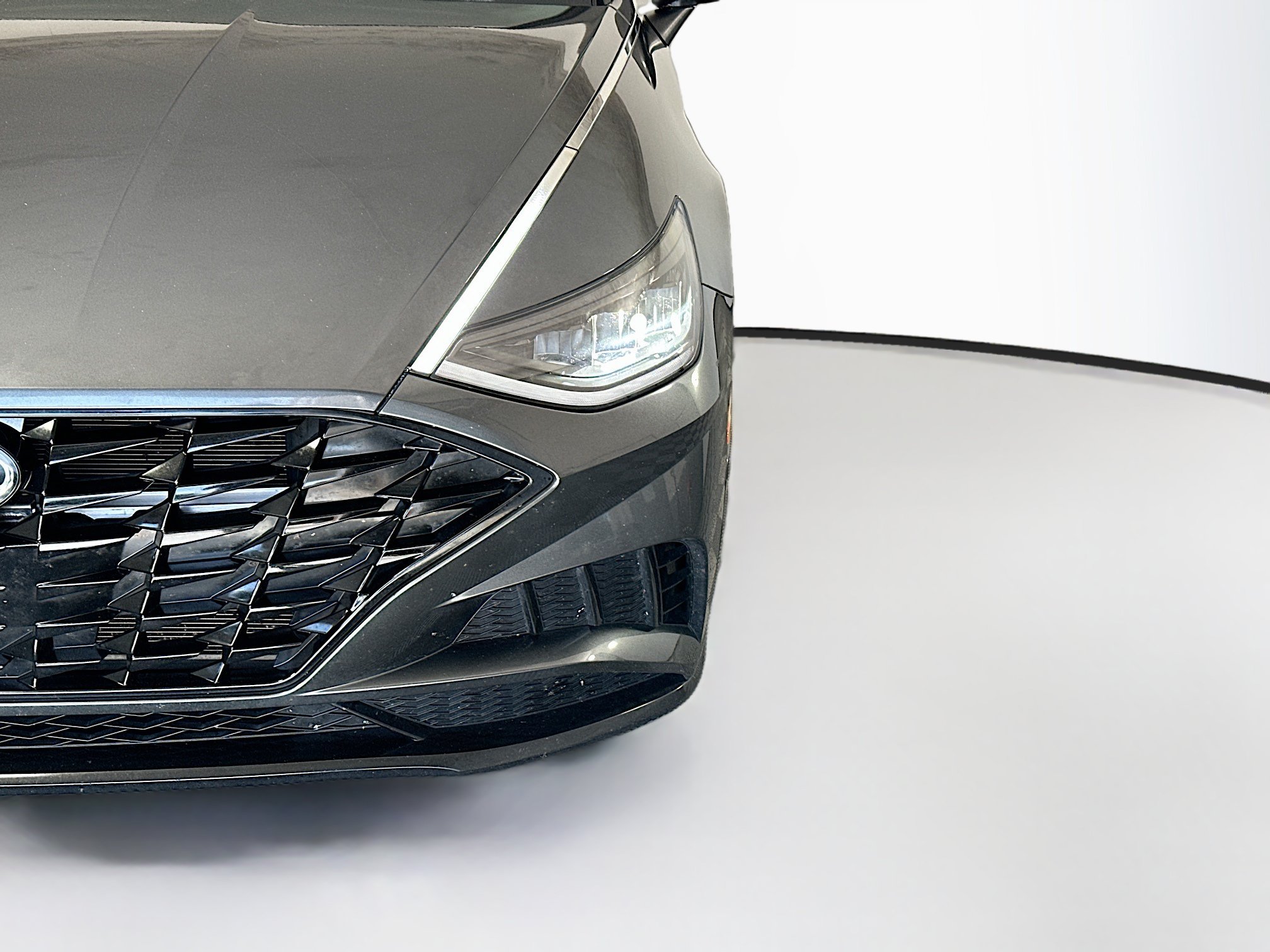Used 2023 Hyundai Sonata SEL w/ Convenience Package FWD image 9