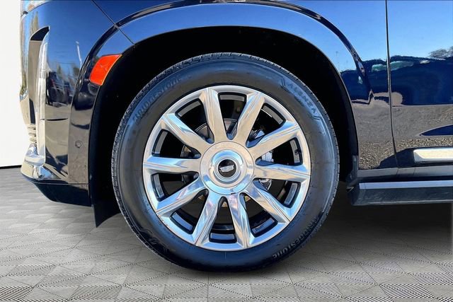 Used 2022 Cadillac Escalade Premium Luxury Platinum image 23