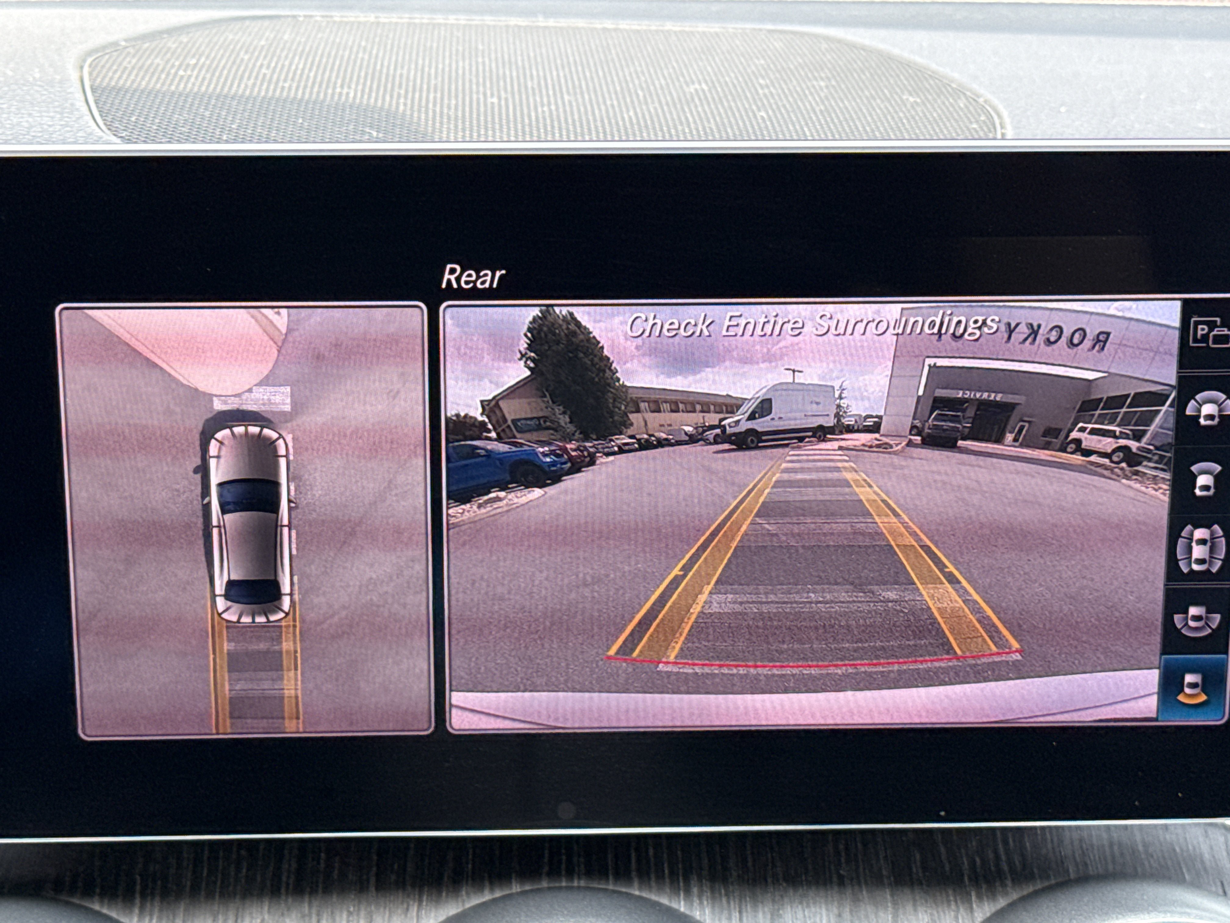Used 2020 Mercedes-Benz C 300 4MATIC Sedan image 29