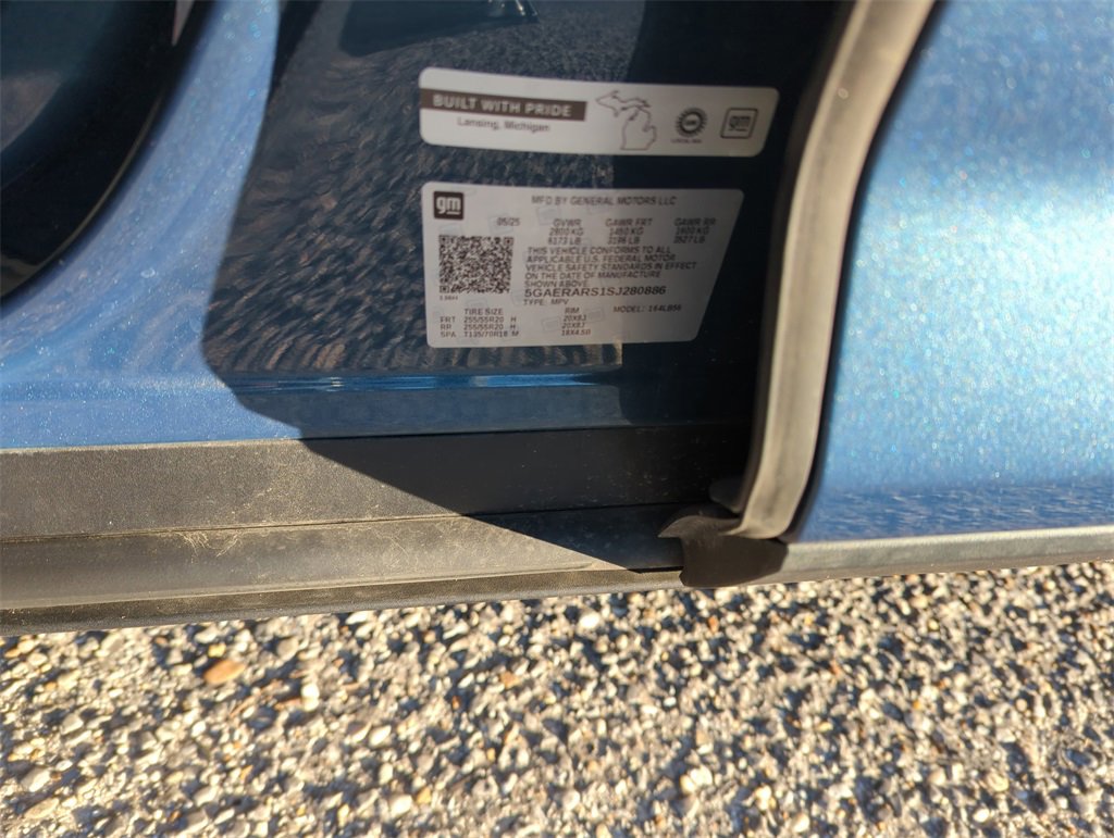 Used 2025 Buick Enclave Preferred image 38