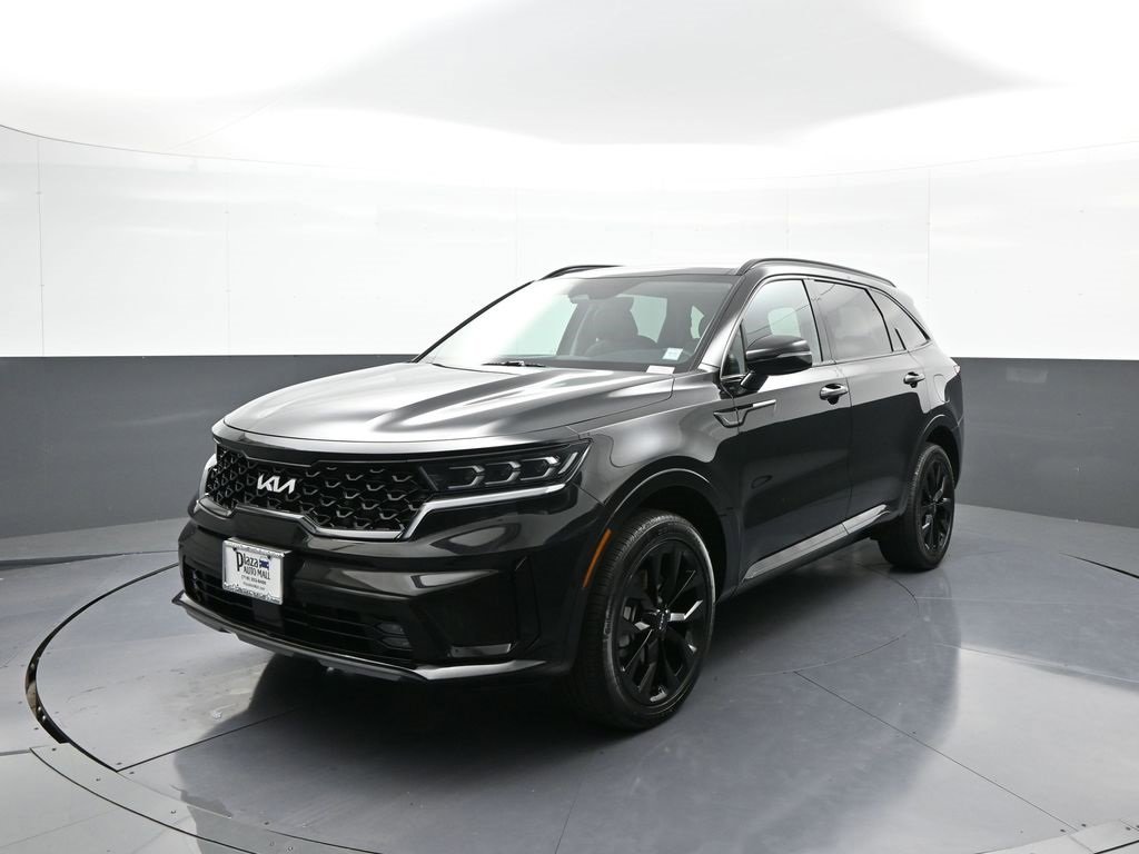 Certified 2022 Kia Sorento SX
