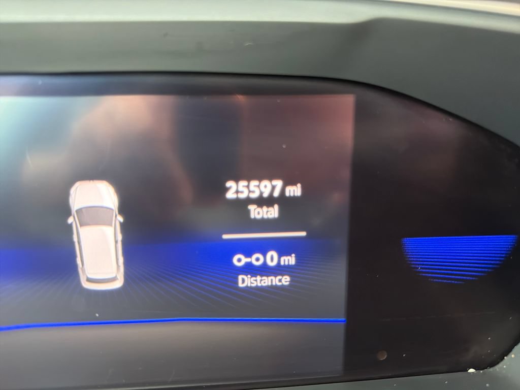 Used 2022 Volkswagen Tiguan SE AWD/4WD image 18