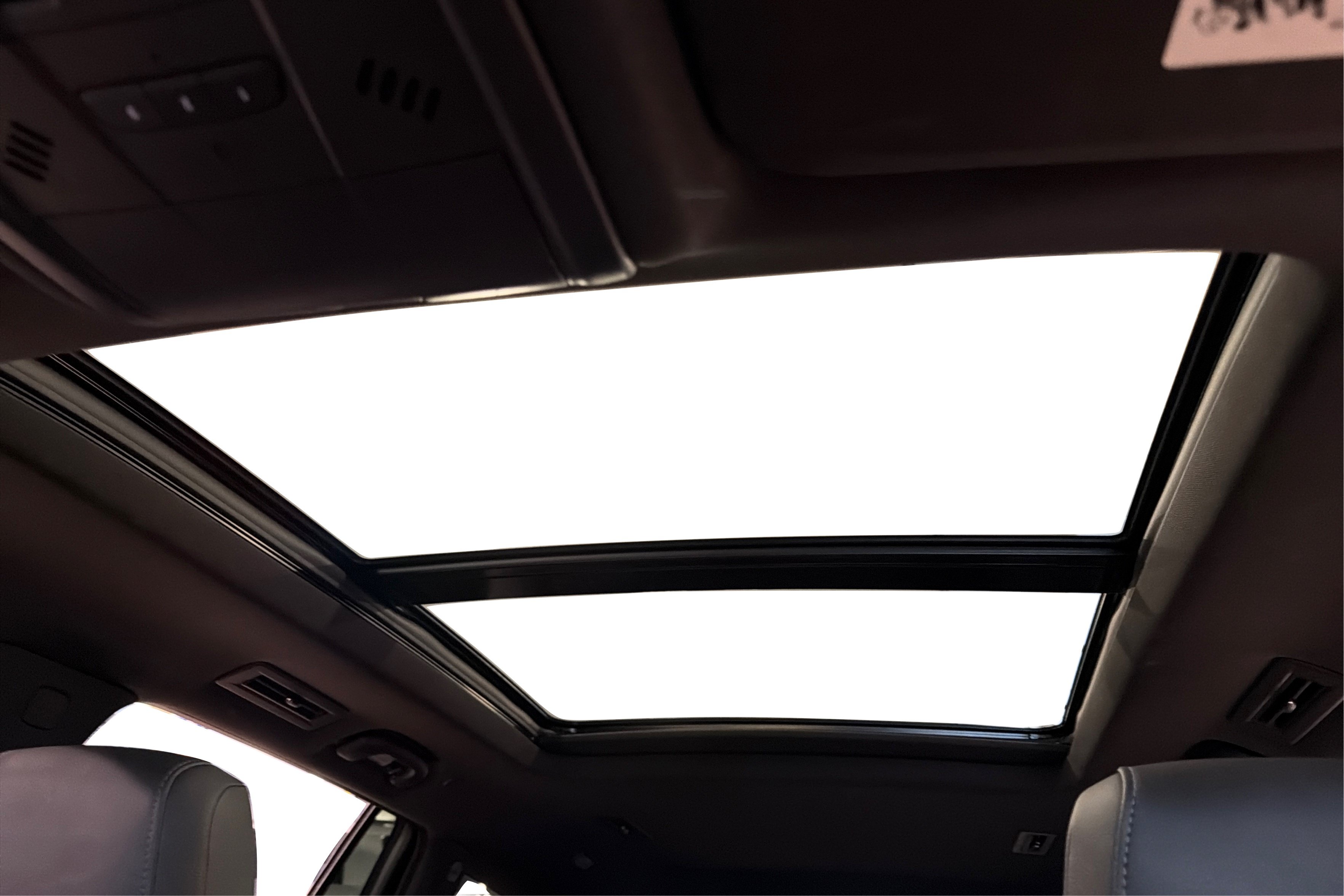 Used 2022 Cadillac XT6 Luxury AWD/4WD image 36