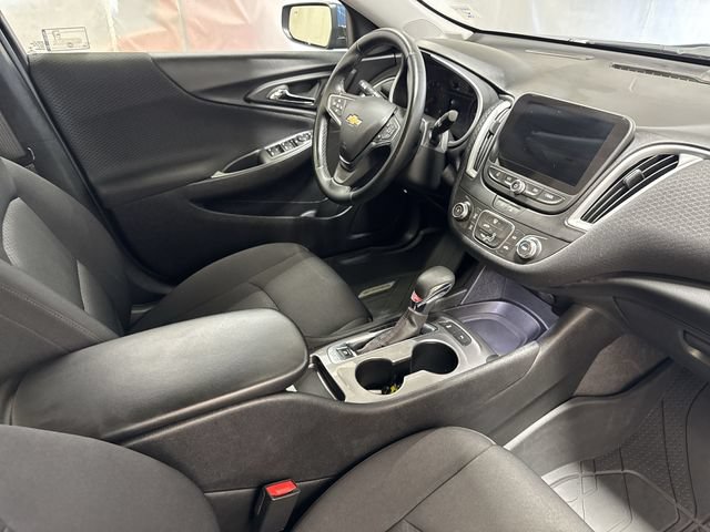 Used 2024 Chevrolet Malibu RS FWD image 26