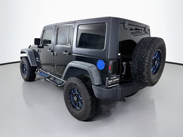Used 2018 Jeep Wrangler Unlimited Sport w/ Connectivity Group AWD/4WD image 5