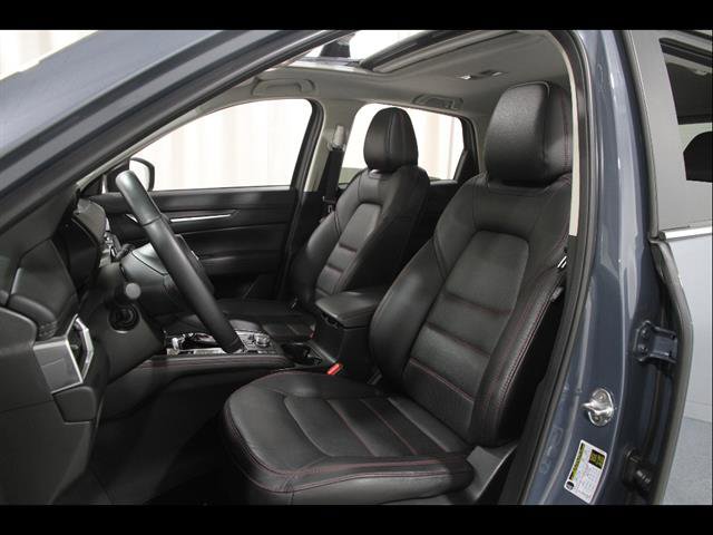 Certified 2023 MAZDA CX-5 Carbon Edition image 5