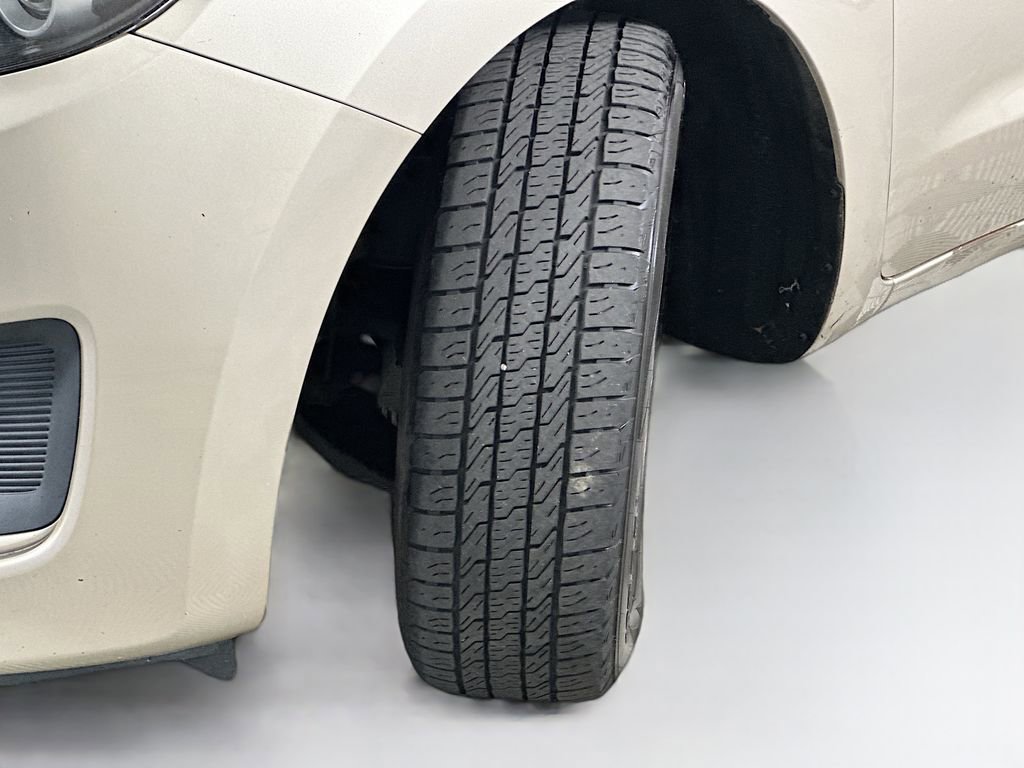 Used 2017 Kia Sedona LX w/ LX Essentials Premium Package image 25