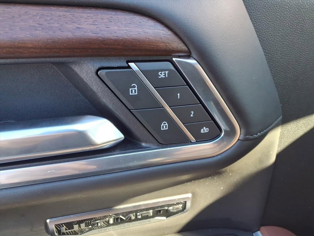 Used 2025 GMC Sierra 1500 Denali Ultimate image 15