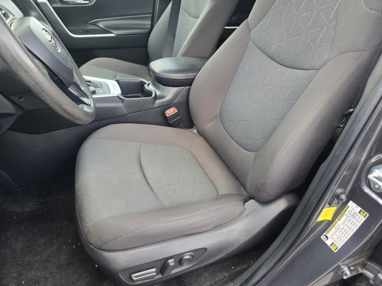 Certified 2023 Toyota RAV4 XLE AWD/4WD image 23