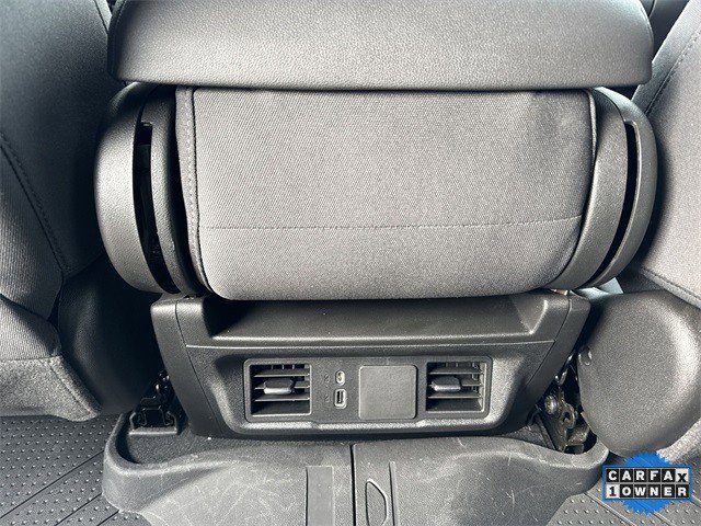 Used 2024 Chevrolet Silverado 1500 Custom image 24