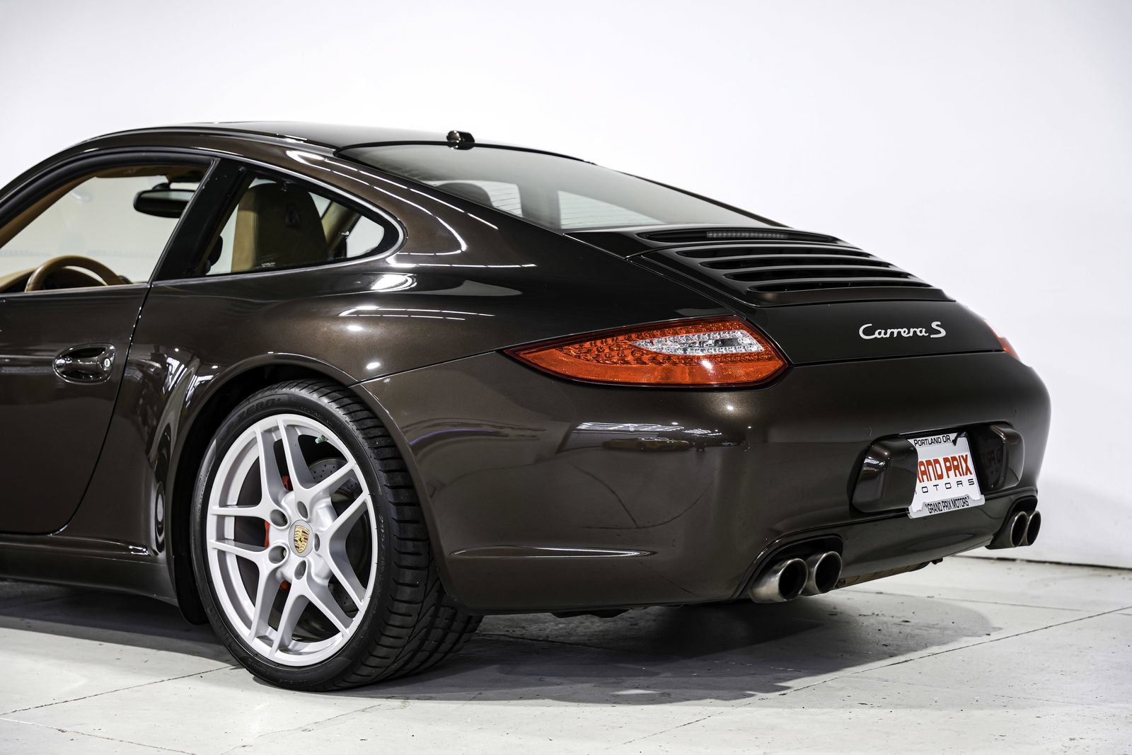 Used 2010 Porsche 911 Carrera S RWD image 34