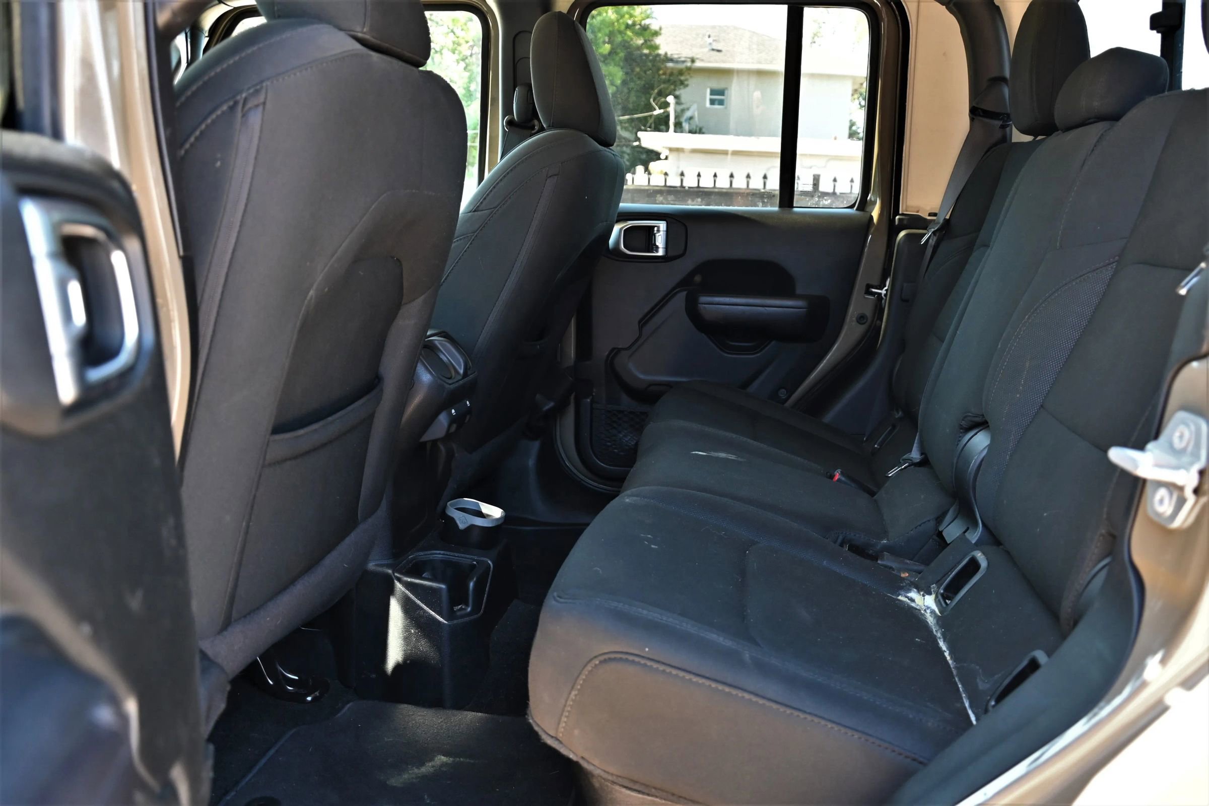 Used 2020 Jeep Gladiator Sport w/ Quick Order Package 24S image 15