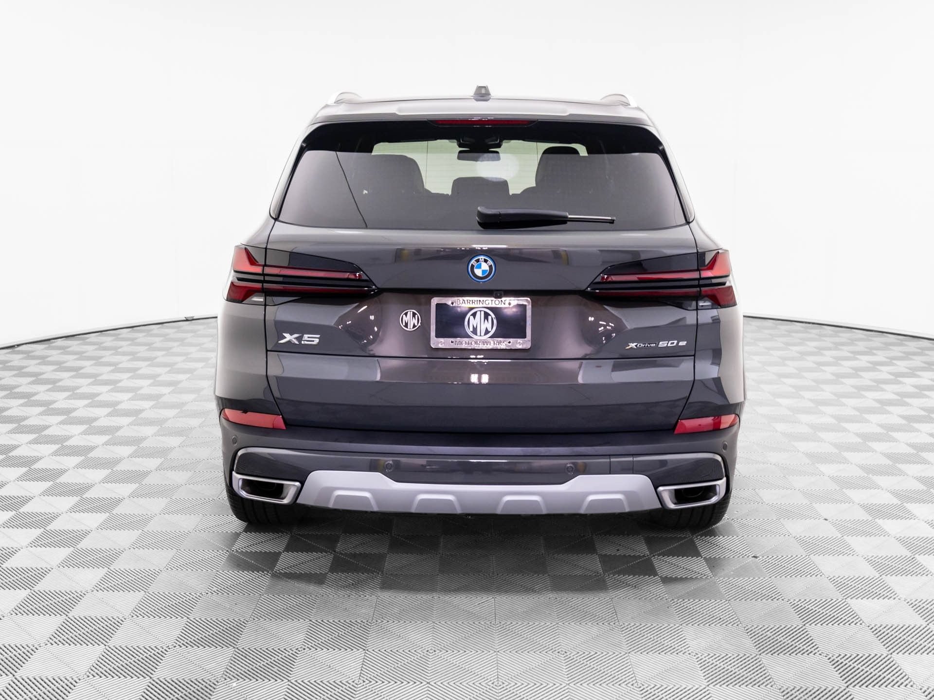 Used 2026 BMW X5 xDrive50e w/ Executive Package AWD/4WD image 5