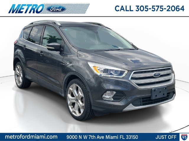 Used 2019 Ford Escape Titanium w/ U9j03 - Titanium Tow Package