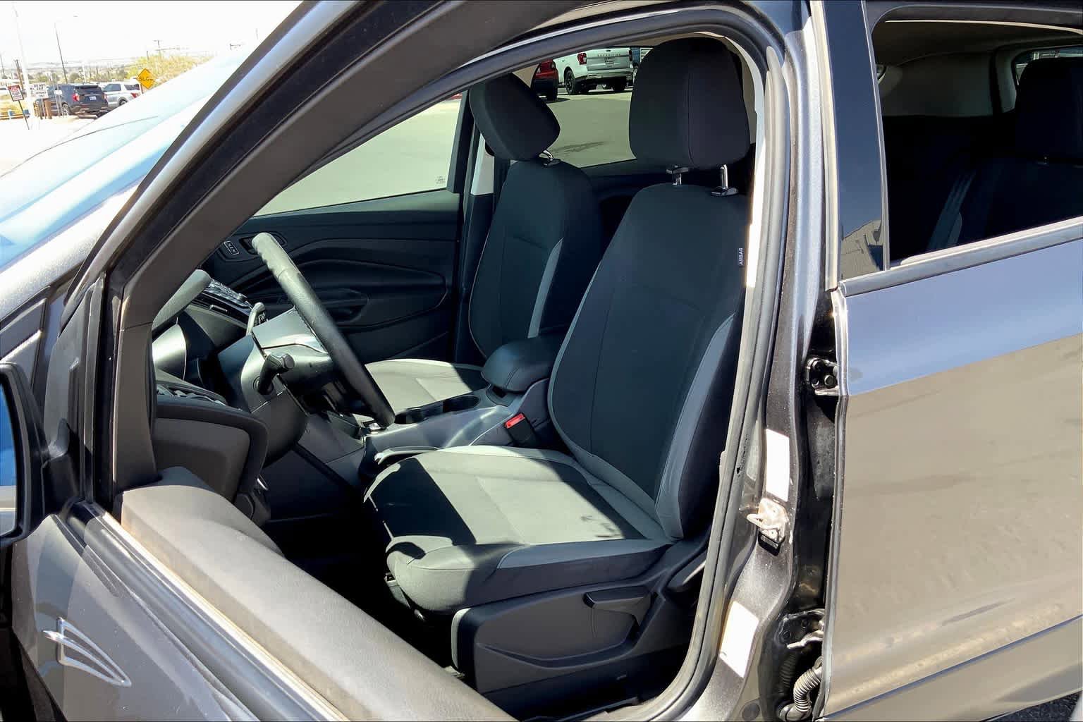 Used 2016 Ford Escape S FWD image 8