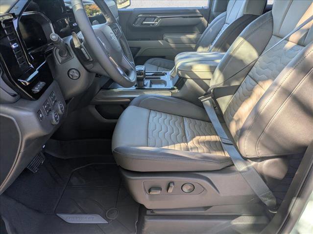 New 2026 Chevrolet Silverado 1500 ZR2 image 4