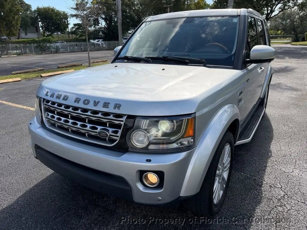 Used 2015 Land Rover LR4 HSE LUX image 16