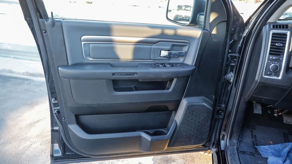 Certified 2024 RAM 1500 Classic SLT image 23