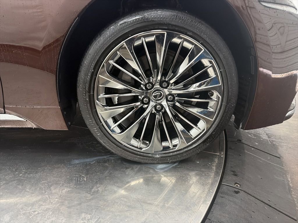 Used 2018 Lexus LS 500 AWD w/ Luxury Package image 8