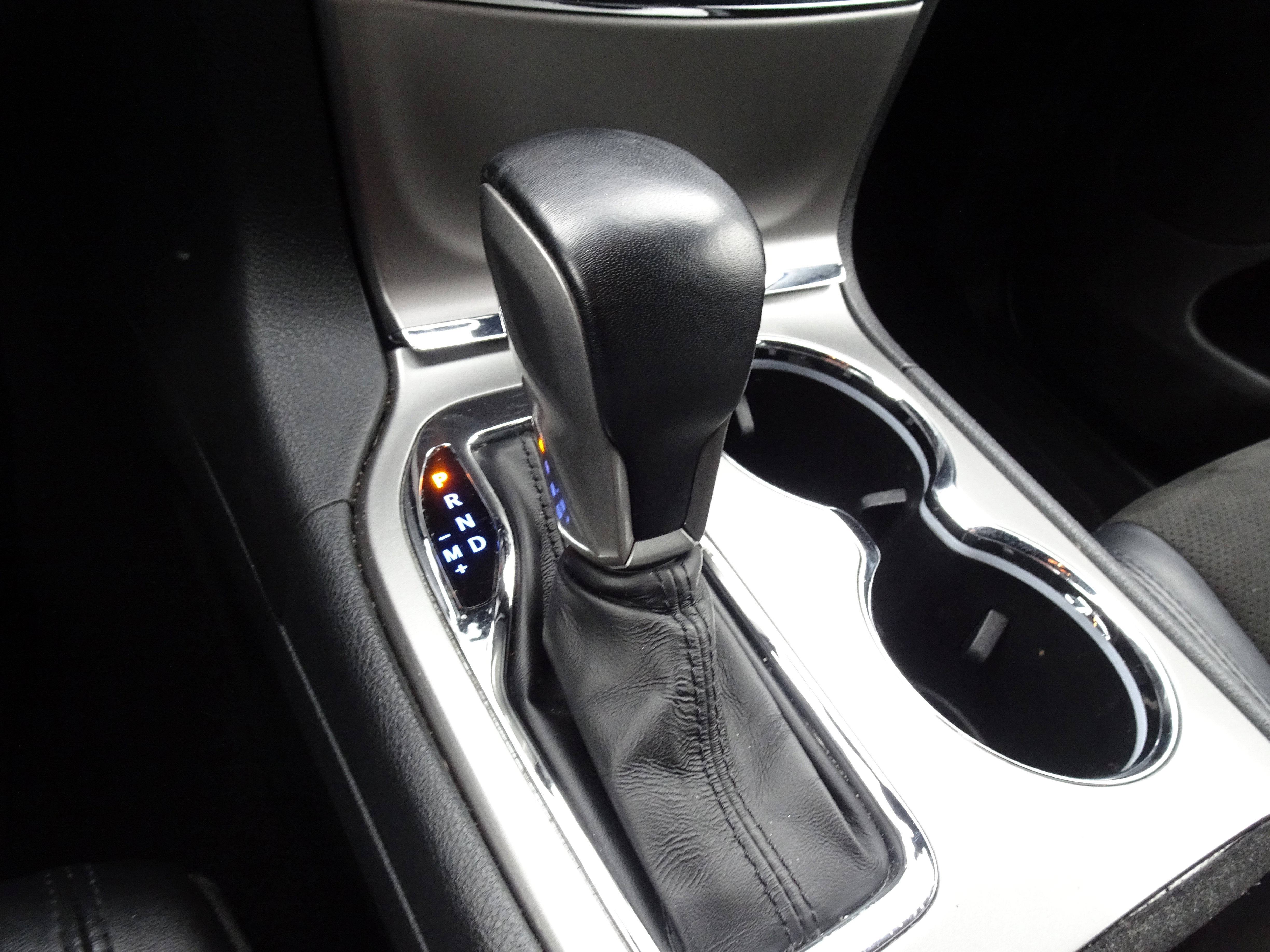 Used 2020 Jeep Grand Cherokee Altitude AWD/4WD image 30
