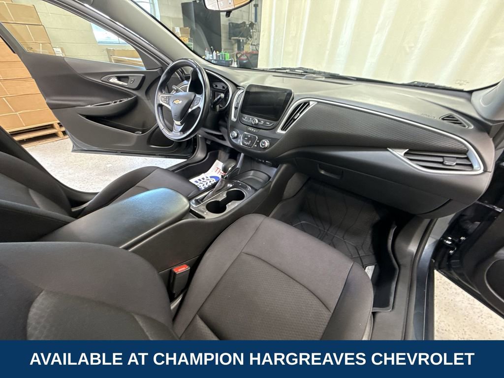 Certified 2021 Chevrolet Malibu RS FWD image 37