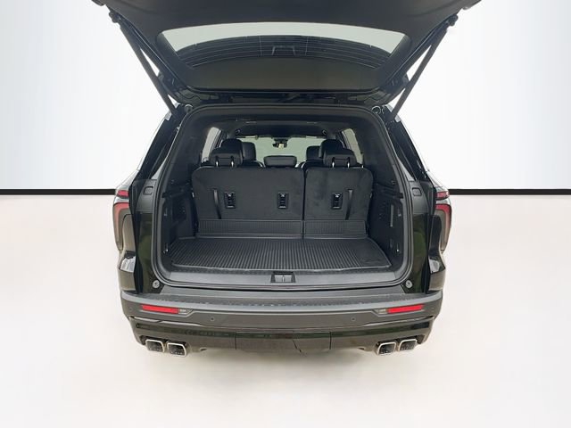 New 2026 Chevrolet Traverse LT w/ Midnight/Sport Edition FWD image 28