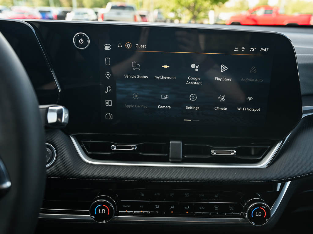 New 2026 Chevrolet Equinox LT w/ Convenience Package II image 24